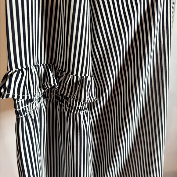 Striped Long Sleeve LOFT Blouse Size S - Picture 2 of 4
